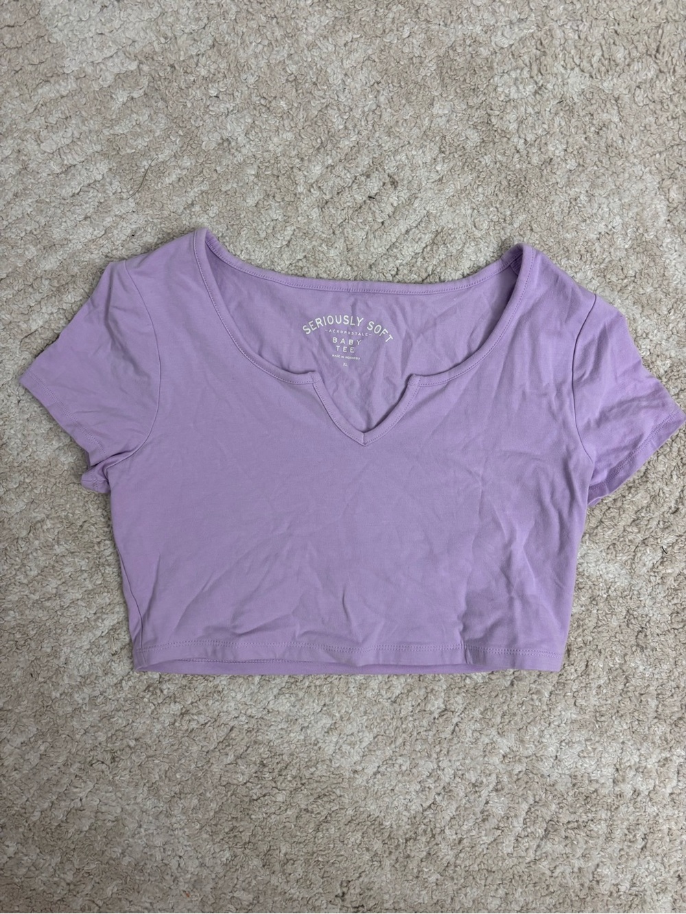 Aeropostale Lavender Short Sleeve V-Neck Crop Top